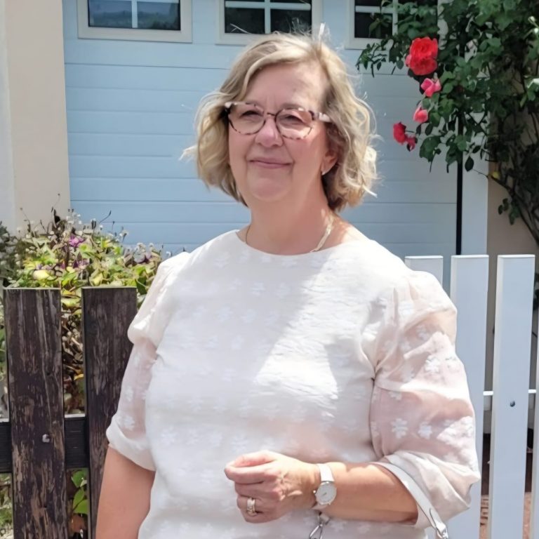 Christine Annie BEAUMONT